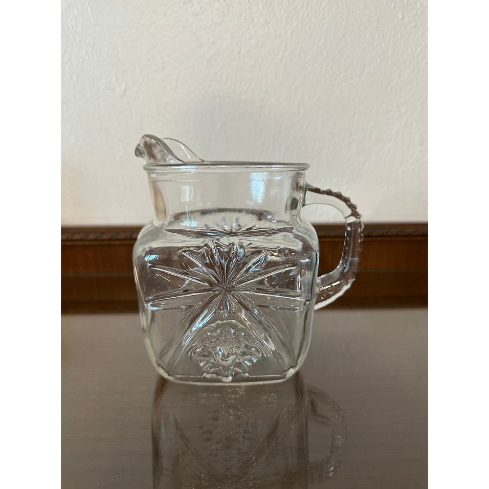 Anchor Hocking Early American Prescut 40 oz. Square Pitcher Star Glass 6.5''